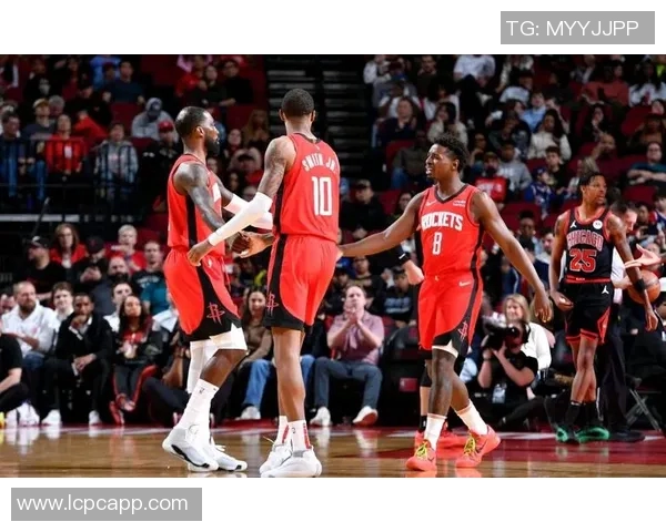 2009年热火与公牛激战双加时经典对决回顾与精彩瞬间分析